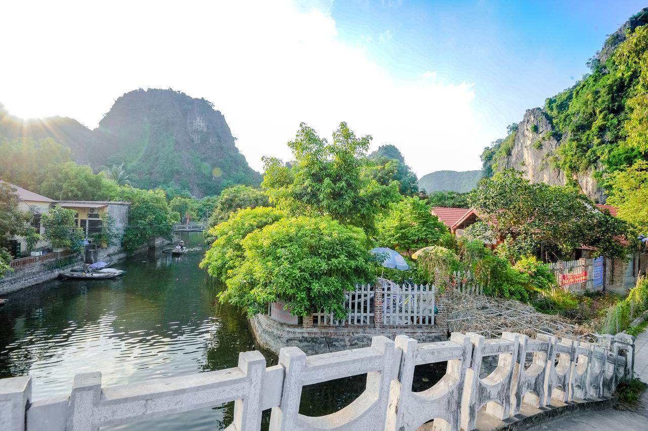 Tam Coc River View Homestay Нин Бин Екстериор снимка